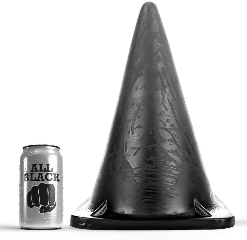 ALL BLACK PLUG TRIANGULAR 30CM ALL BLACK
